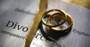 7  דברים שחשוב לדעת על התנהלות של גירושין בין ארצות